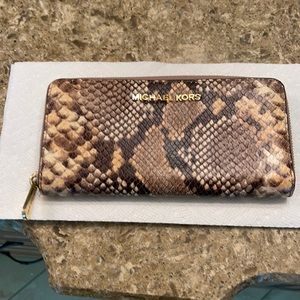 Michael Kors wallet. Snake skin
